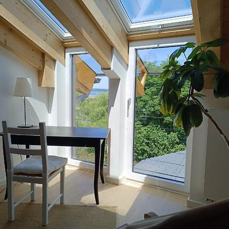 Apartment Unterm Dach Mit Kleinem Seeblick Münsing Esterno foto